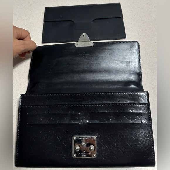 Louis Vuitton Monogram Anouchka Pochette - Picture 13 of 16